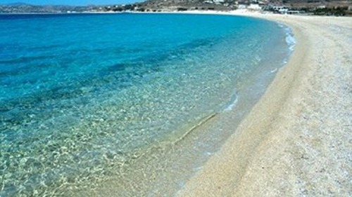 naxos-plaka-beach (1)