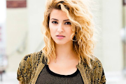 Tori Kelly