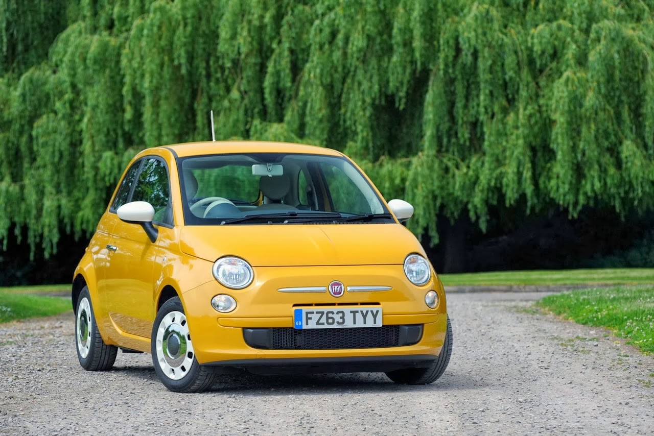 Fiat 500 ailesine beş kapılı bir hatchback model ...