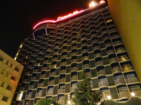 03. Hotel Enghelab Teheran.JPG