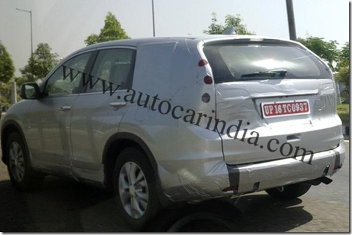 Next-Generation-2012-Honda-CR-V-Spied-In-India-rear