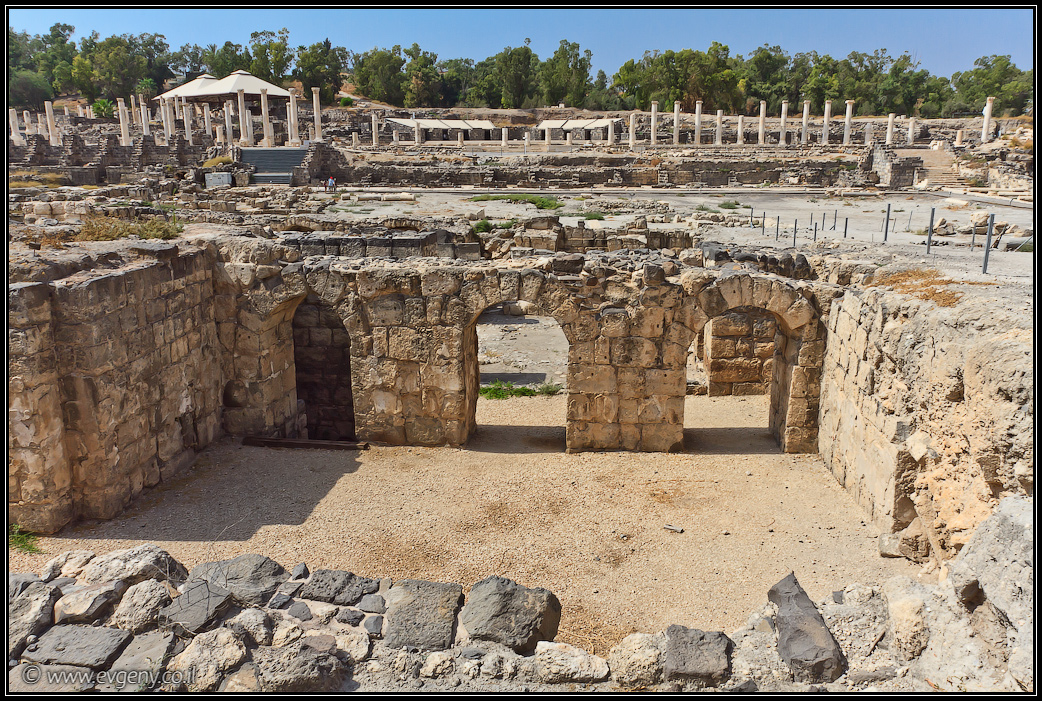 Бейт Шеан | Beit Shean |LookAtIsrael.com - Фото путешествия по Израилю