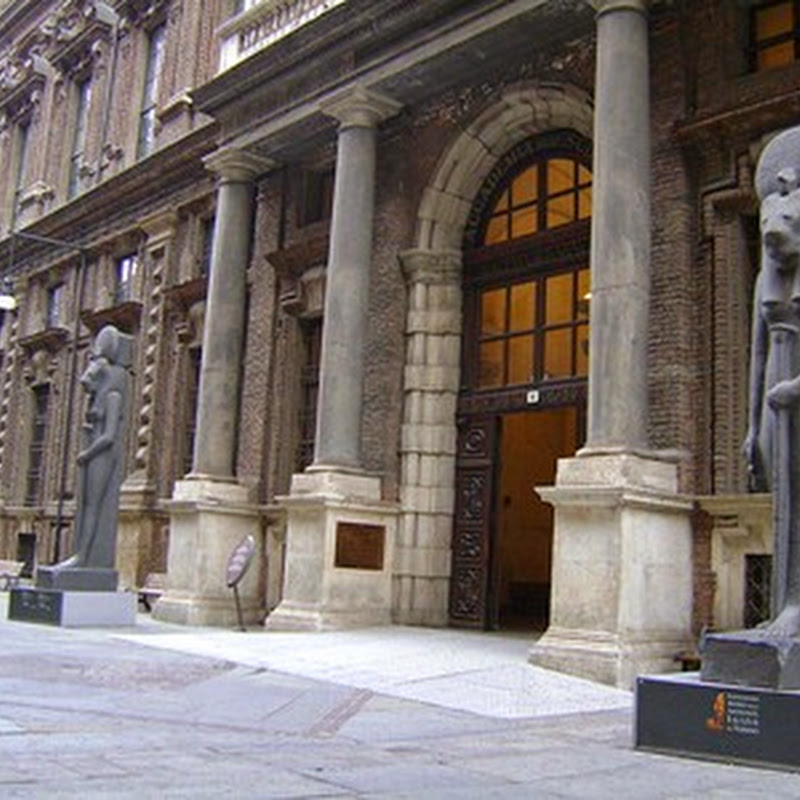Il Museo Egizio di Torino è considerato, per il valore dei reperti, il più importante del mondo dopo quello del Cairo.