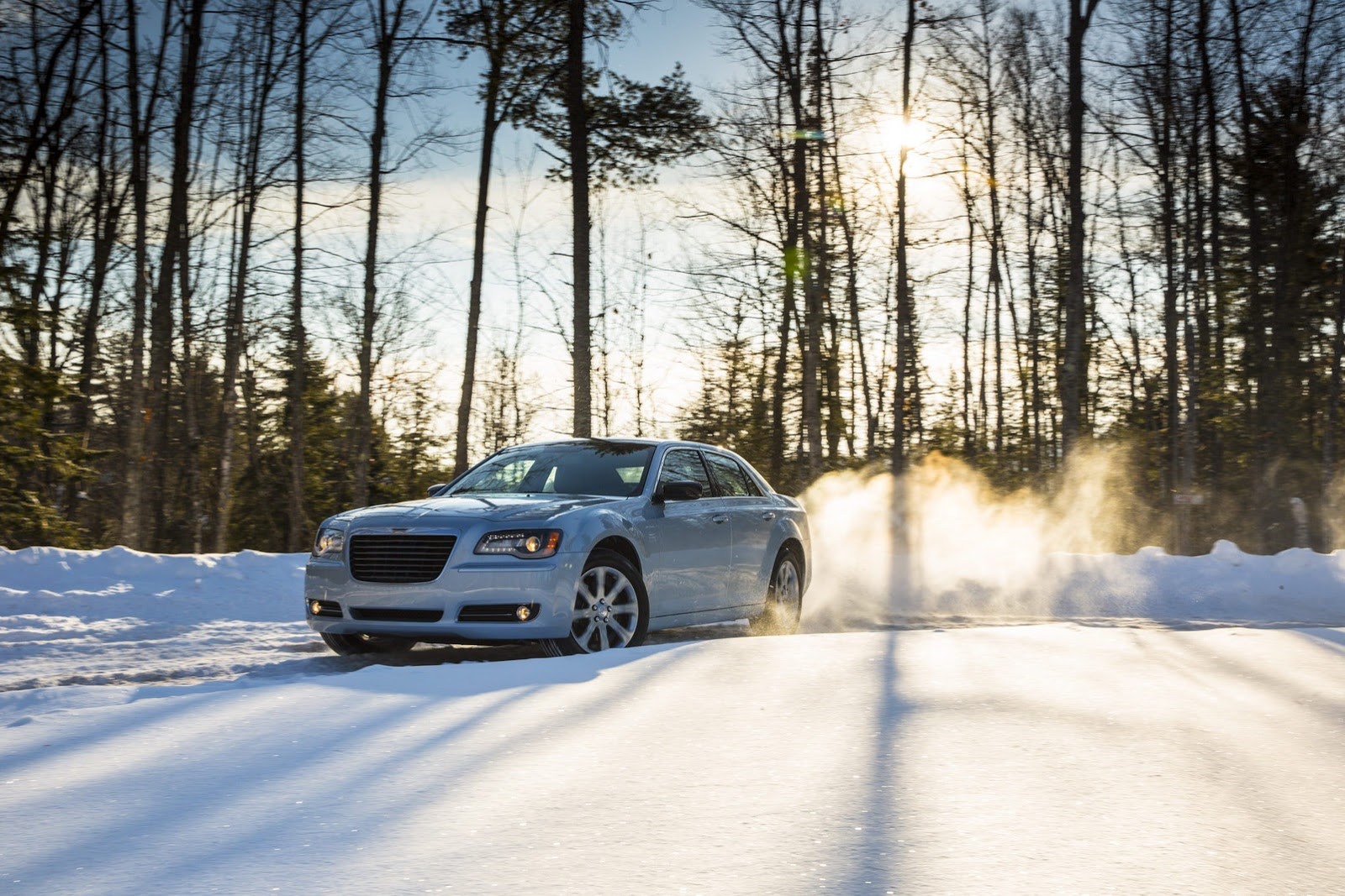 [2013-Chrysler-300-Glacier-21%255B2%255D.jpg]