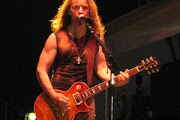 Tommy Shaw