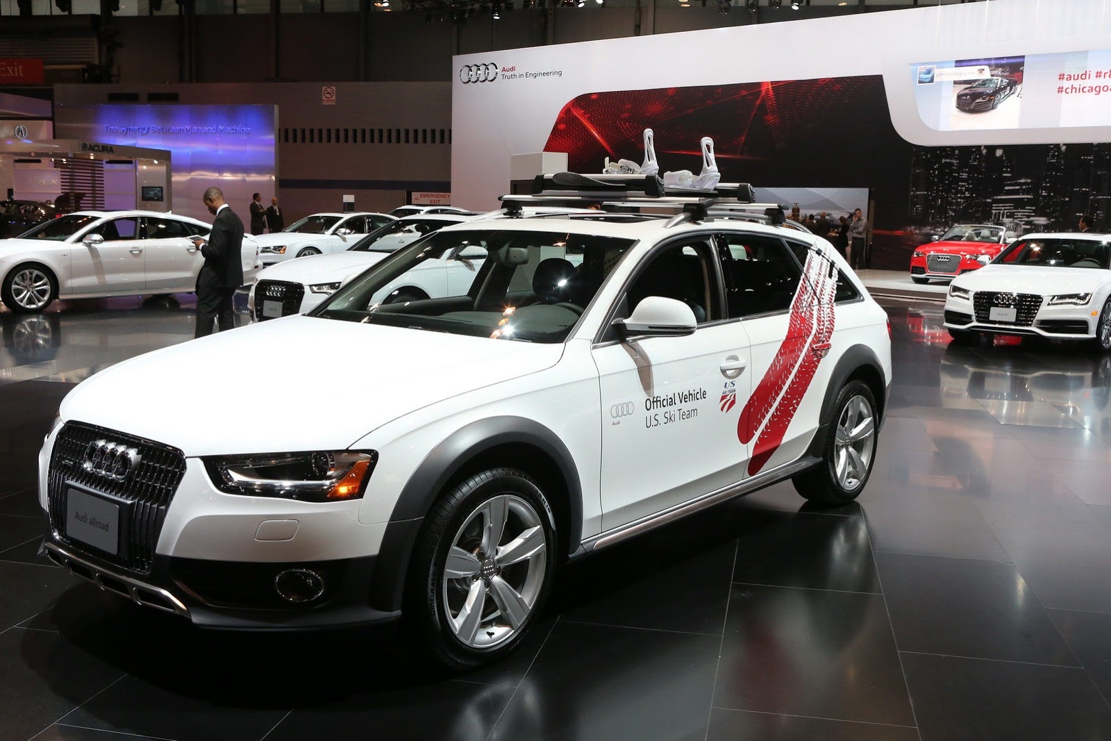 [2013-Chicago-Auto-Show-1%255B2%255D.jpg]