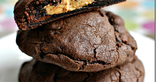 Chocolate Peanut Butter Stuffed Cookies | Visions of Sugar Plum