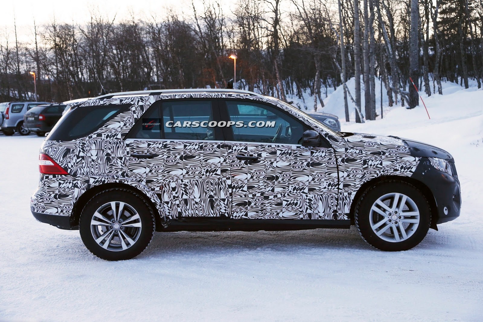 [2015-Mercedes-ML-FL-11%255B3%255D.jpg]