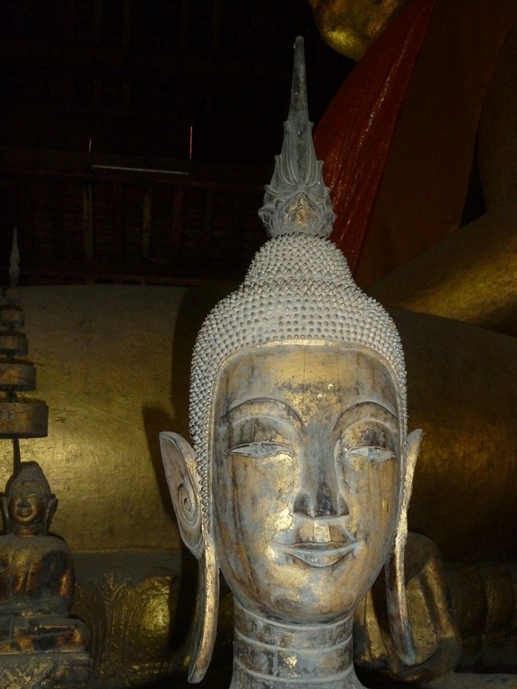 [Laos-Luang-Prabang-Wat-Visounrarath-%255B7%255D.jpg]
