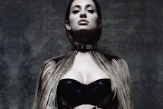 Porcelain Black