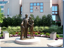 8365 Memphis BEST Tours - The Memphis City Tour - St. Jude's Children's Research Hospital Danny Thomas with Children statue
