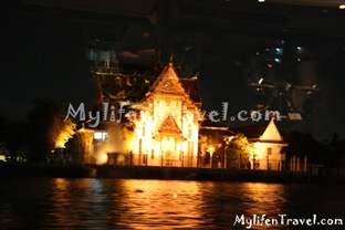 Bangkok Cruise Dinner 37