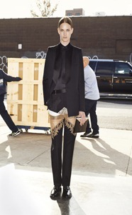 givenchy_005_1366.450x675