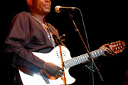 Oliver Mtukudzi
