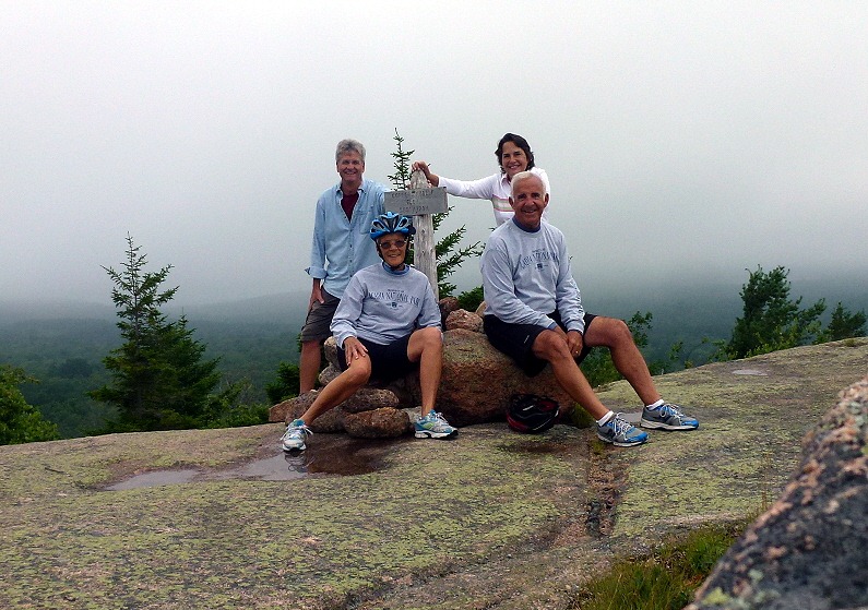 [07d%2520-%2520Conners%2520Nubble%2520-%2520.2%2520miles%2520our%2520first%2520summit%255B5%255D.jpg]