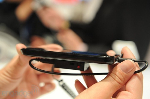 [LG-Optimus-Sol-cell-phone-02%255B4%255D.jpg]