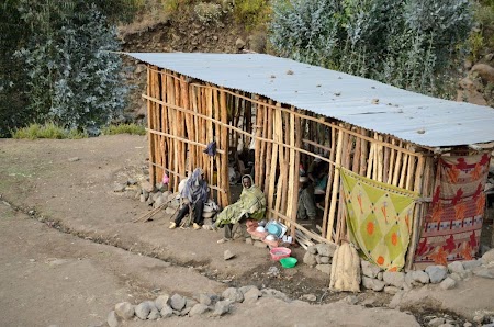 Muntii Simien - Etiopia: Bucataria la camparea din Ambiquo