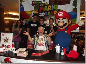 A equipe Nintendo Blast com Mario e a voz de Mario