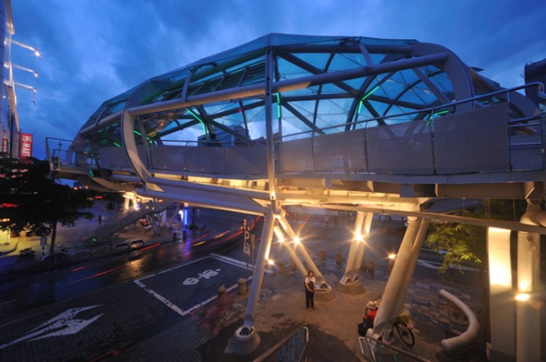puente peatonal