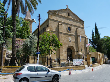 Obiective turistice Nicosia: Catedrala catolica 