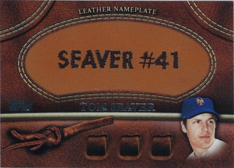 [2011-Topps-Leather-Nameplate-Seaver3.jpg]