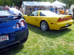 Nissan-GT-R-Acura-NSX-Carscoops9