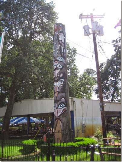 IMG_2161 Totem Pole at Oaks Park in Portland, Oregon on June 10, 2006
