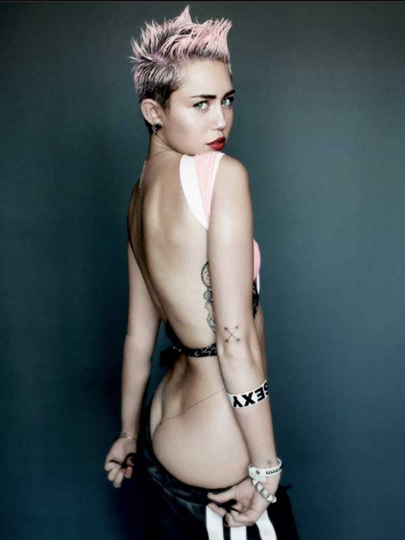 [miley-cyrus-but-hot-2013-%25281%2529%255B5%255D.jpg]