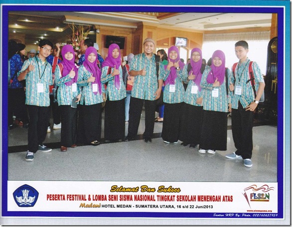 Bersama Kontingen FLS2N Riau di Hotel Madani Kota Medan