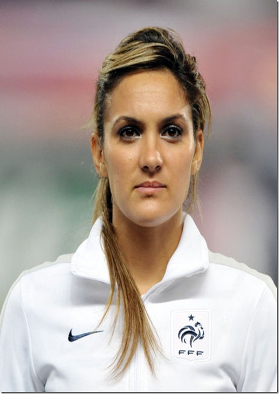 louisa necib