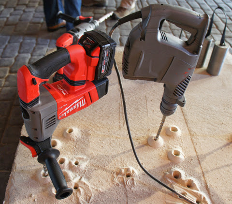 Milwaukee vs Hilit SDS-plus