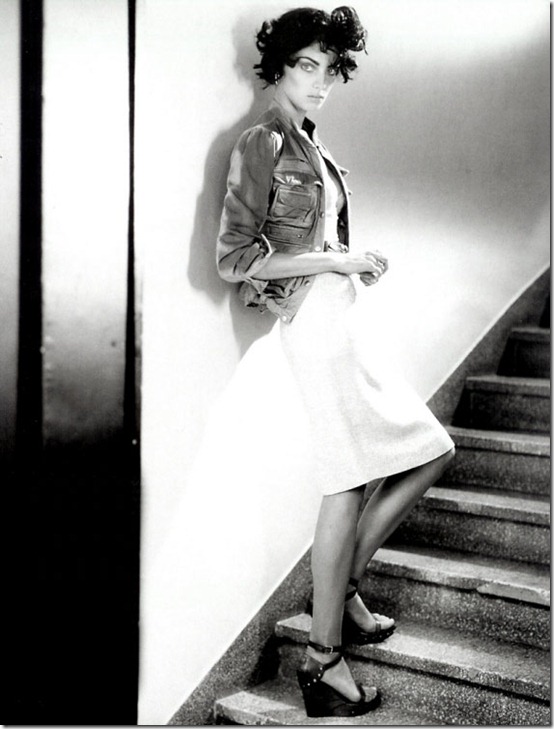 vogue-paris-march2004-3