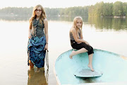 Lennon & Maisy