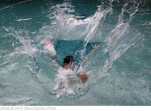 'Water Splash' photo (c) 2010, Steve Garner - license: http://creativecommons.org/licenses/by/2.0/