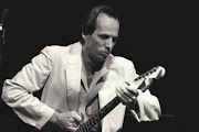 Adrian Belew