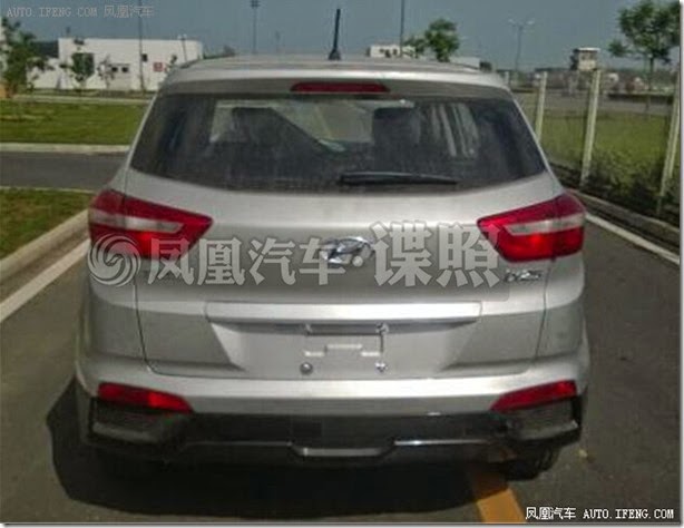 Hyundai-ix25-production-model-spied-rear