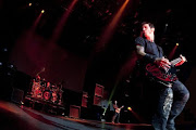 Sully Erna