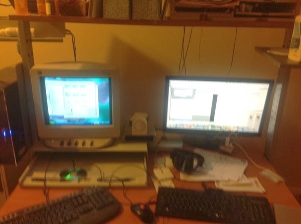 Windows XP and Mac Mini side by side
