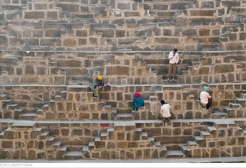 chand-baori-3