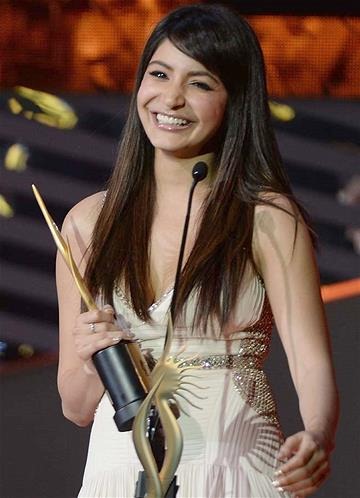 [Anushka%2520sharma%255B5%255D.jpg]