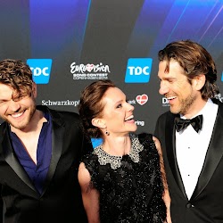Opening - Les presentateurs Opening - Hosts.jpg
