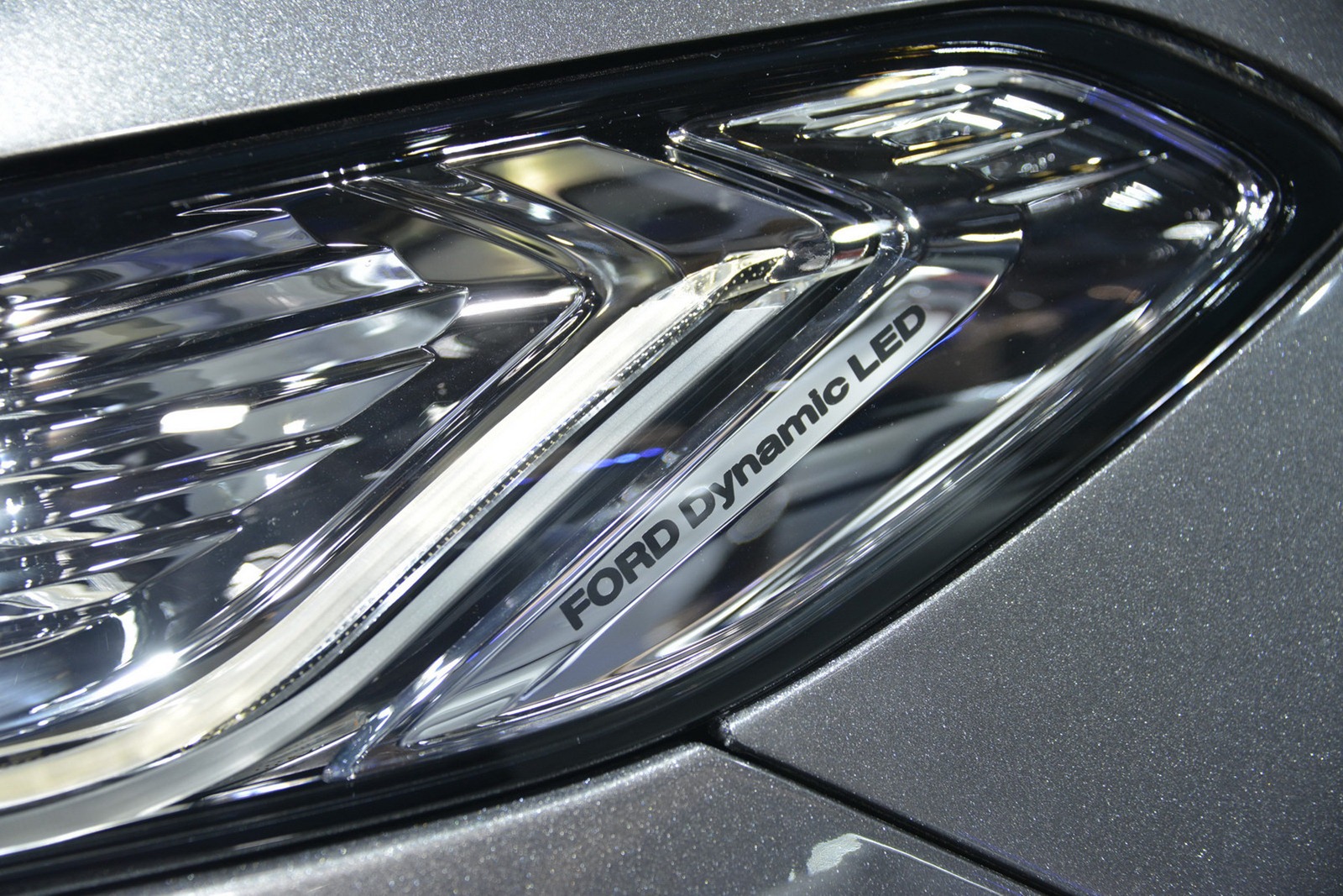 [2013-Ford-Mondeo-25%255B2%255D.jpg]