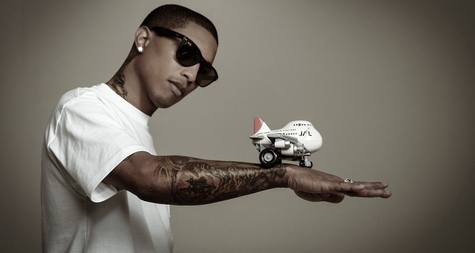 [Pharrel-Williams---Happy6.jpg]