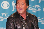 Wayne Newton