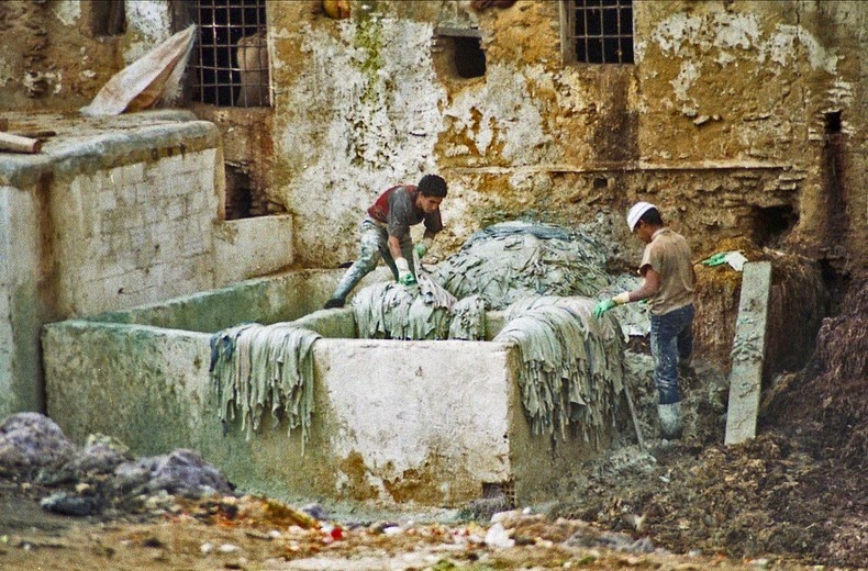 JK001834 - Leather dye pits, Ouarzazate Province, Morocco