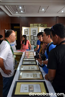 Talking with Rizal stamp collector Rene Adapon at the Manila Bulletin office (Ponciano cor. Rizal Streets)