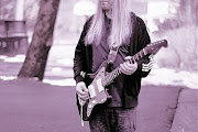 J Mascis