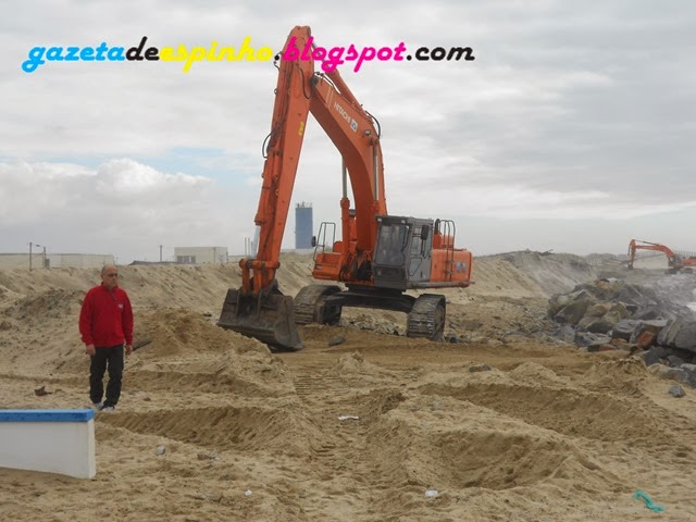 [GAZETA%2520DE%2520ESPINHO005Livro%2520MCS%255B2%255D.jpg]