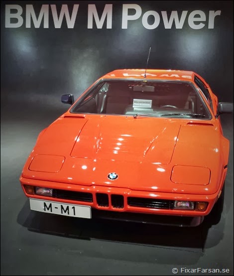 BMW-M1-Red-Munchen-Museum