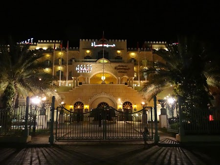 30. Hotel Grand Hyatt Muscat.JPG